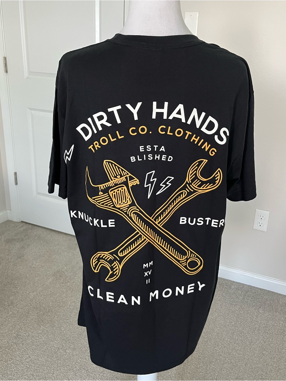 NWT Troll Co. Dirty Hands Clean Money Black Short Sleeve T-Shirt Size L & 3X